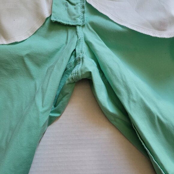 Bandolino pants Anklette style mint green stretch slim fit size 6 New with tags - Picture 7 of 14